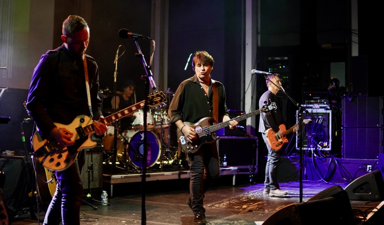 Chameleons at Varsity Theater, Minneapolis (April 7, 2026)