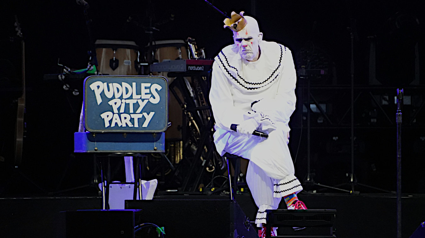 "Weird Al" Yankovic at Morton Amphitheater, Riverside MO (2026-06-19)